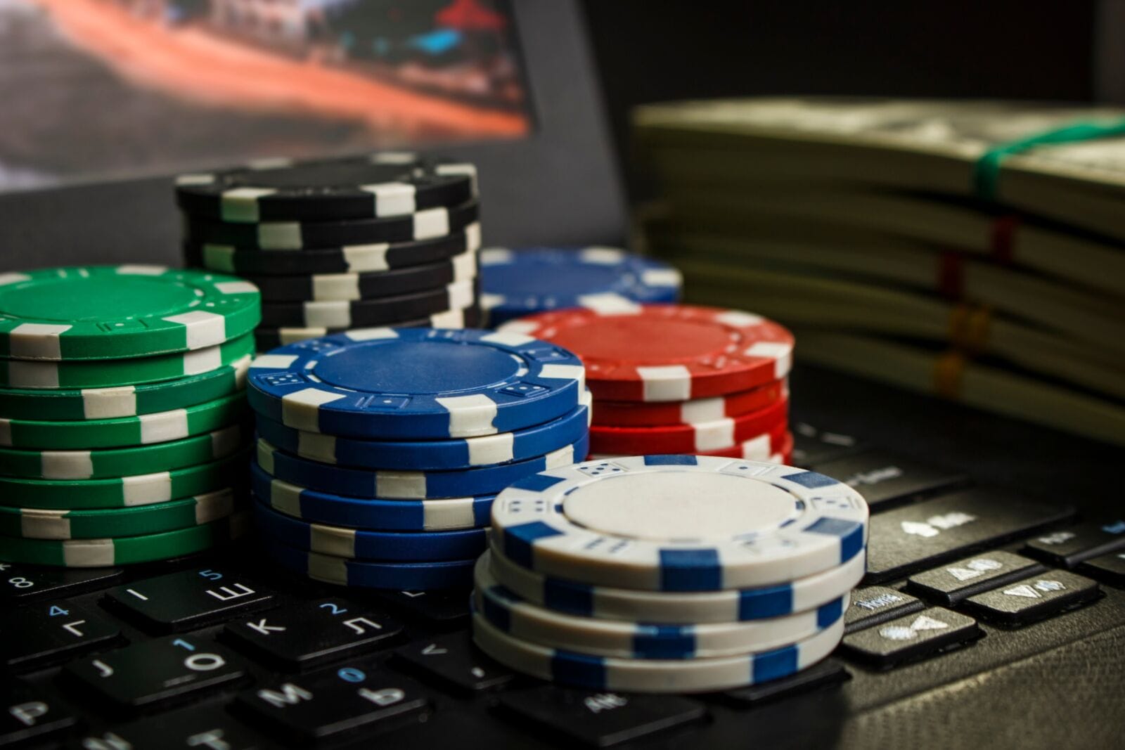 How Tutorials and Demos Help You Master Online Casino Games